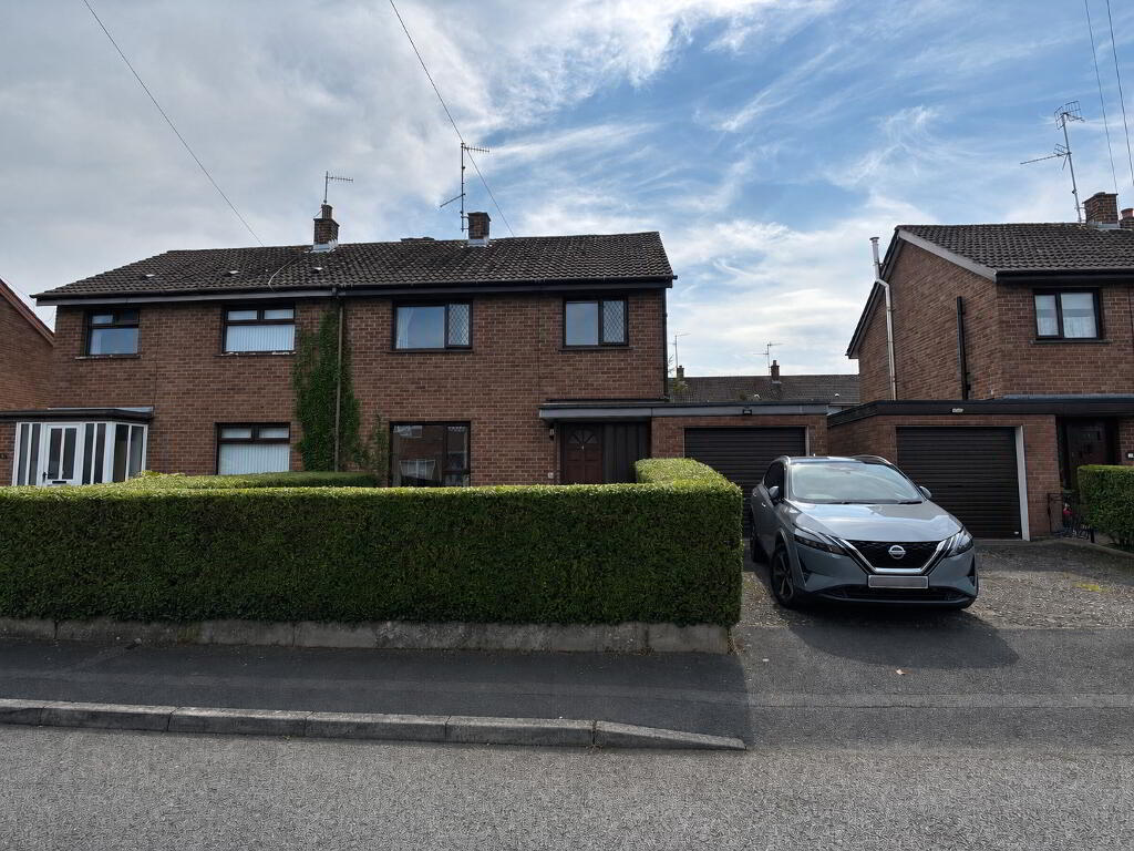 Photo 1 of 10 Kyle Avenue, Lurgan
