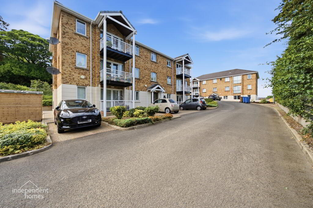 Photo 1 of 11 Greenland Court, Larne