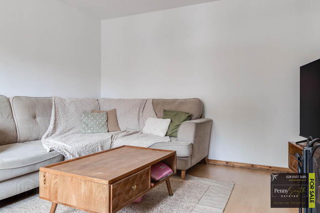 Photo 6 of 58 Meadowvale Crescent, Bangor