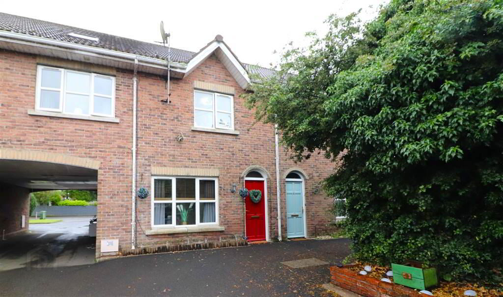 5 Station Court, Stoneyford, Lisburn, BT28 3TJ