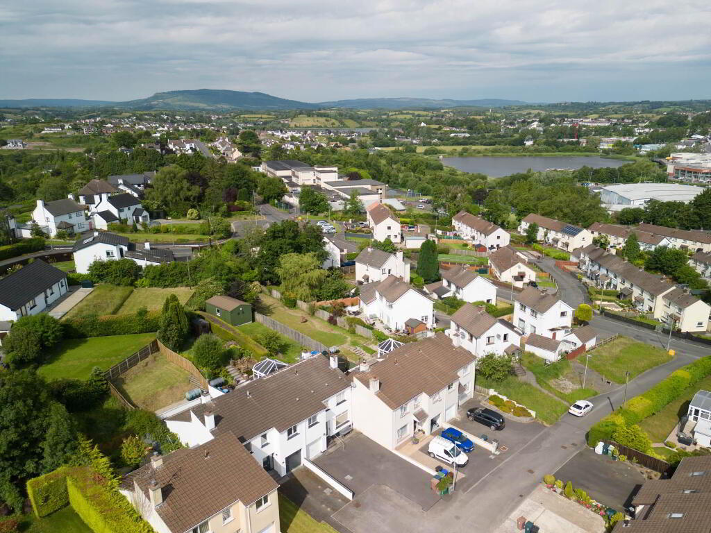 4 Ashgrove, Enniskillen, BT74 6HG