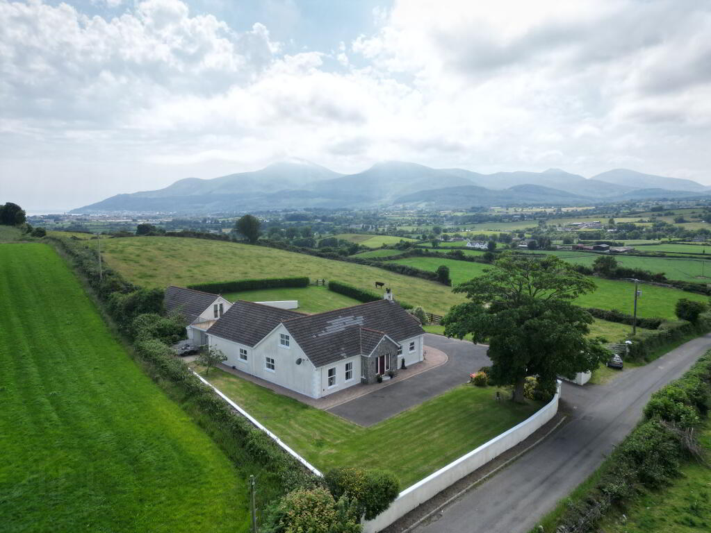 Photo 4 of 44 Wateresk Road, Maghera