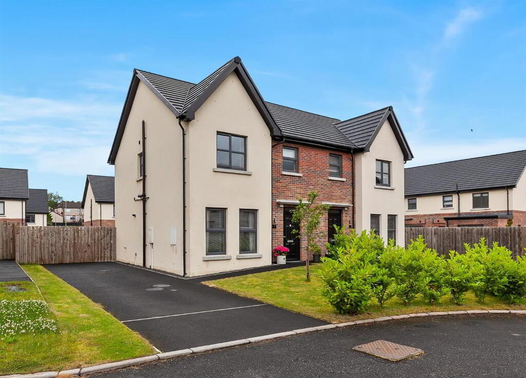 7 Carnlea Wood Lane, Newtownabbey, BT37 0WR