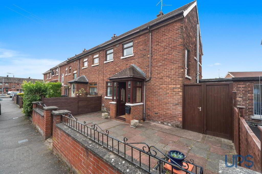 32 Slemish Way, Andersonstown, Belfast, BT11 8GW