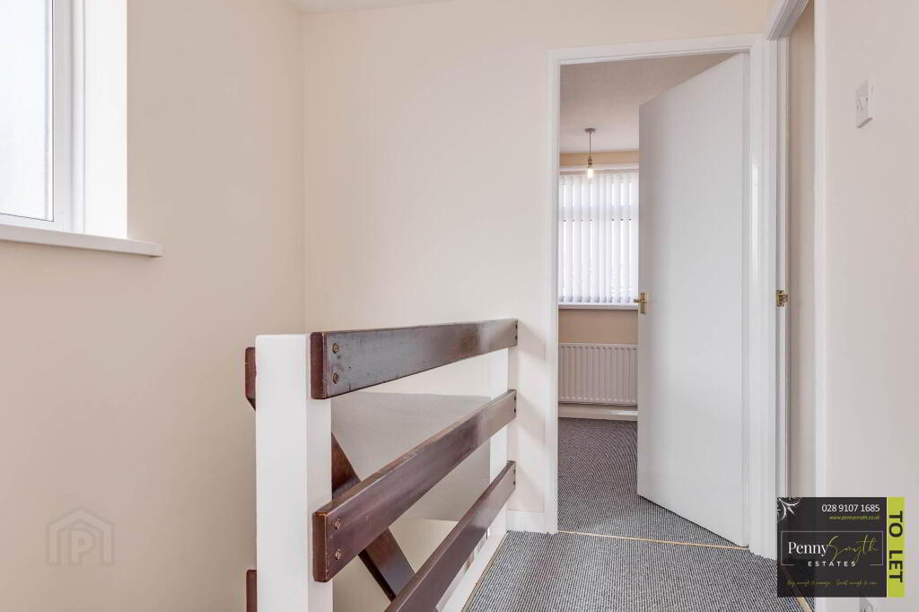 Photo 17 of 13 Ballyhenry Drive, Newtownabbey