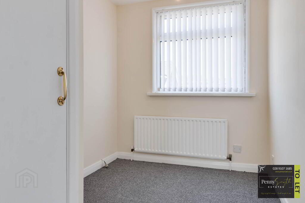 Photo 23 of 13 Ballyhenry Drive, Newtownabbey