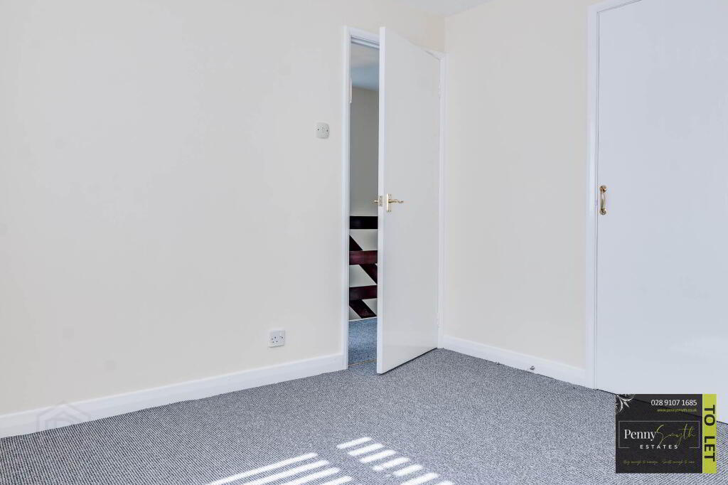 Photo 28 of 13 Ballyhenry Drive, Newtownabbey