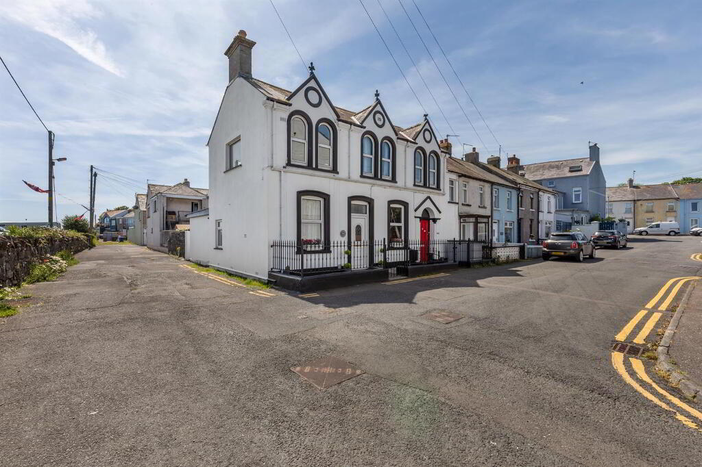 14 Railway Street, Donaghadee, BT21 0HN