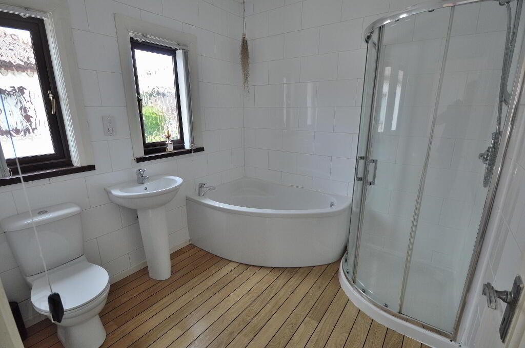 Photo 12 of 7 Laurelbank, Newtownards