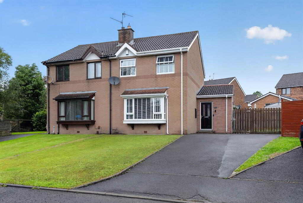 61 Glenwood Court, Lisburn, BT28 3UD