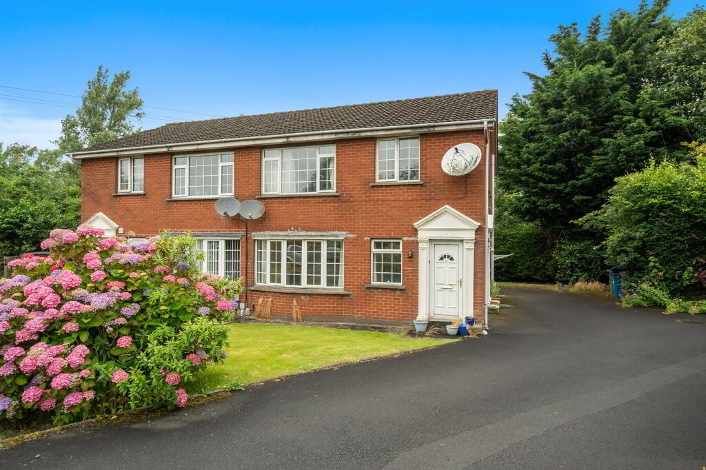 15 Strathearn Court, Holywood, BT18 9NP