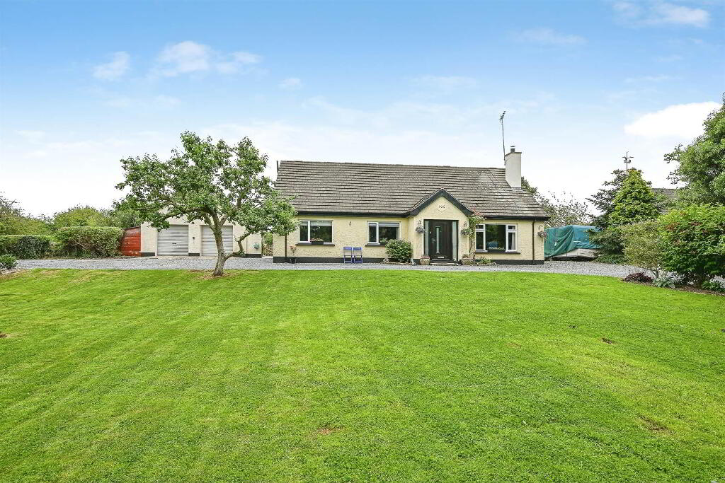 105 Teconnaught Road, Crossgar, BT30 9HH