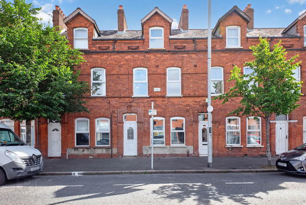 78 Bloomfield Avenue, Belfast, BT5 5AE