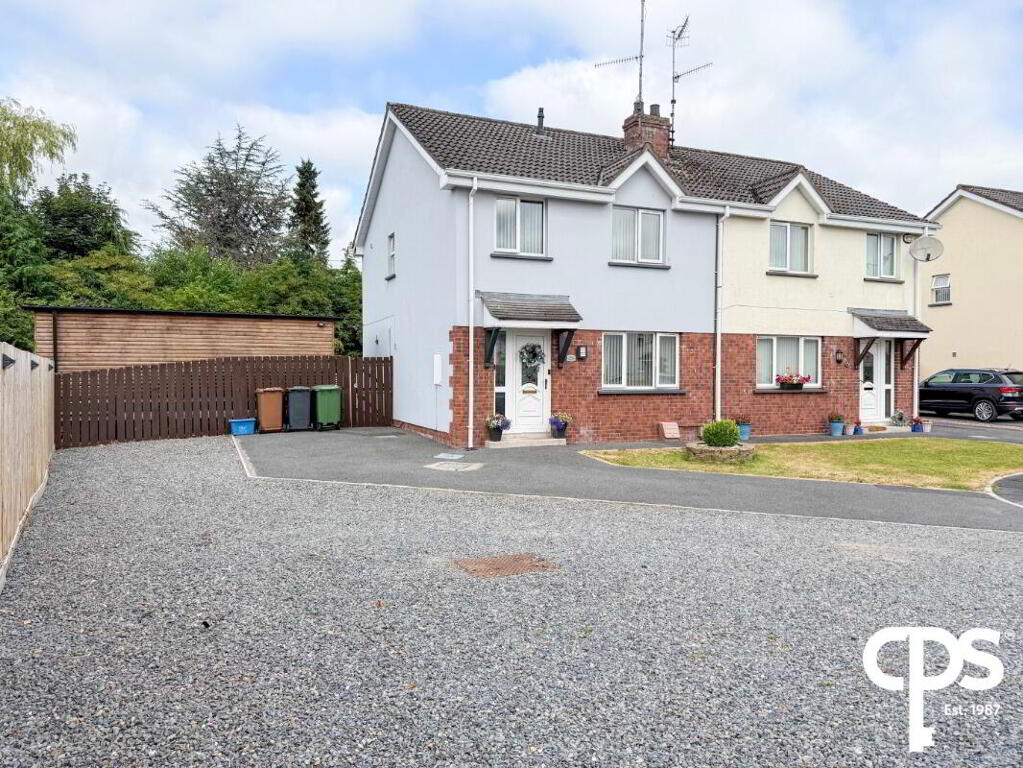 24 Navan Court, Armagh, BT60 4AW