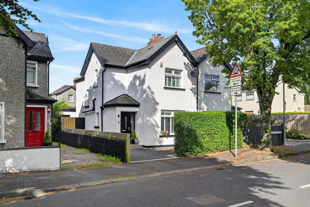 26 Marguerite Park, Upper Lisburn Road, Belfast, BT10 0HF