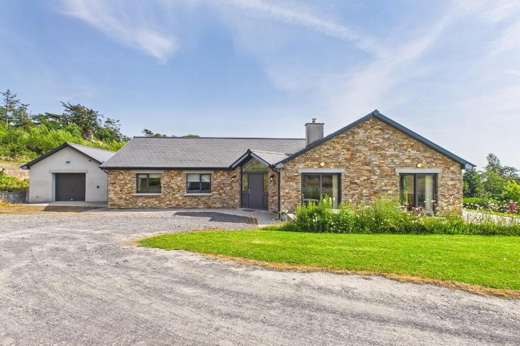 Seabank, Circular Road, Dunmore East, X91XP28