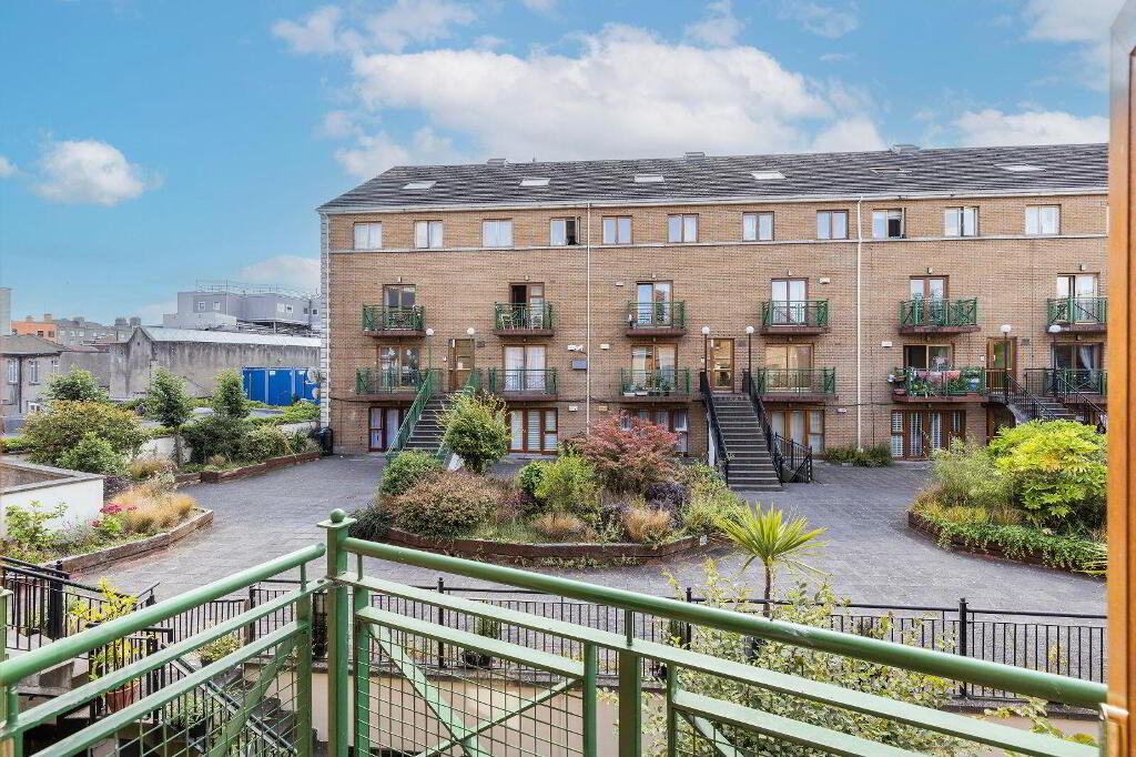 Apartment 6 Dorset Square (With Parking Space), Upper Gardiner Street, Dublin 1, D01X825