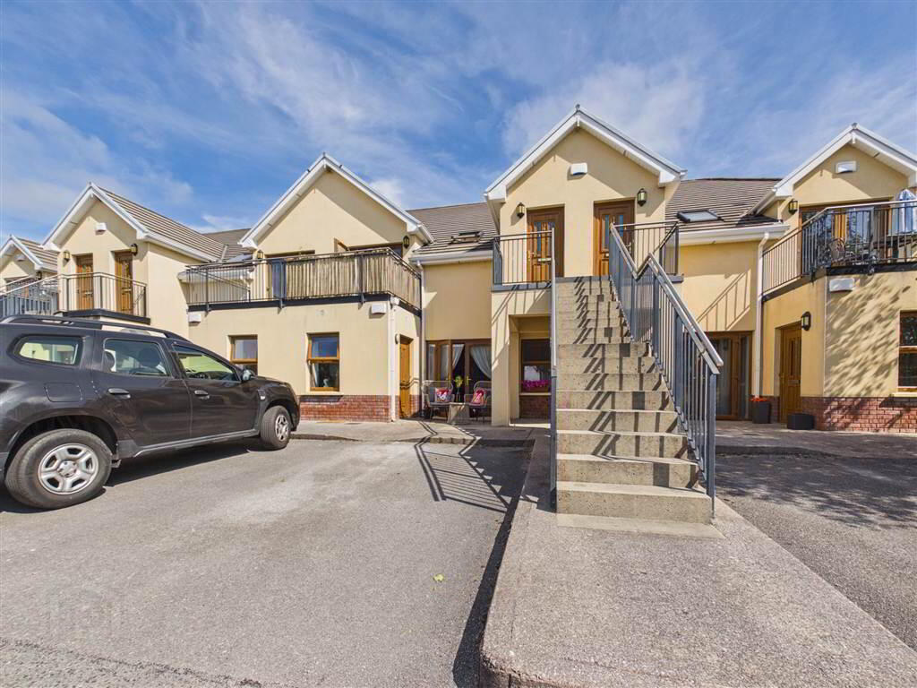 3A Páirc Na Mbláth, Ballinroad, Dungarvan, X35FE83
