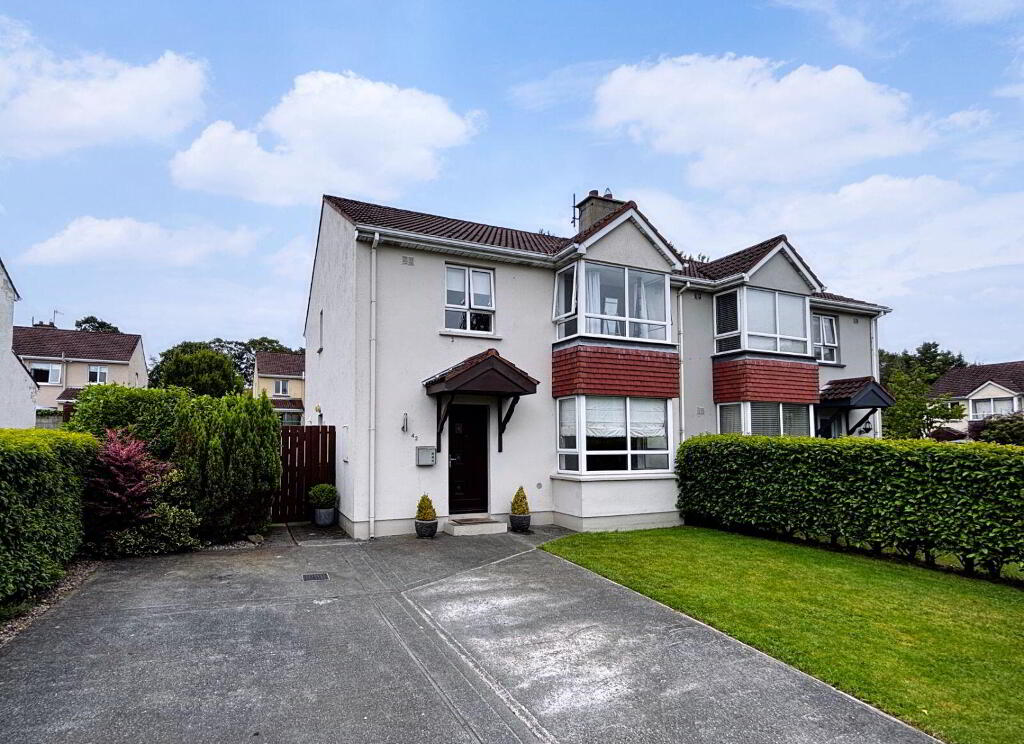 42 Whitethorn Grove, Letterkenny, F92EC5P