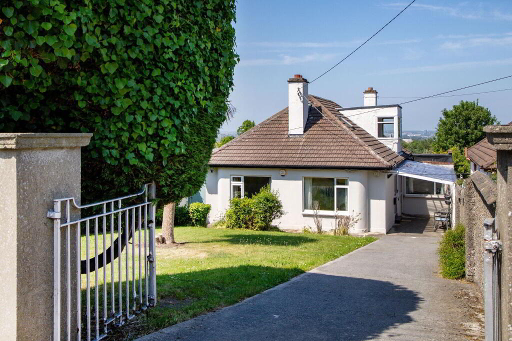 Minden, 26 Deerpark Road, Mount Merrion, A94A0E2