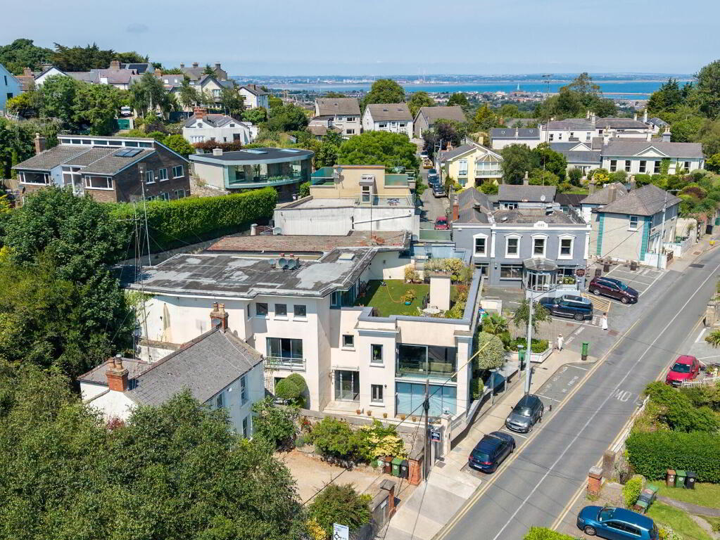 Apt 2, Killiney Hill Plaza, Killiney Hill Road, Killiney, A96V380