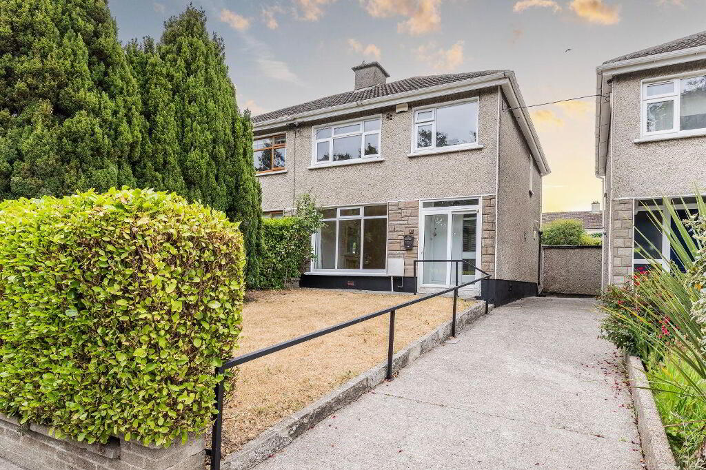 12 Beaumont Grove, Beaumont, Beaumont, D09R838