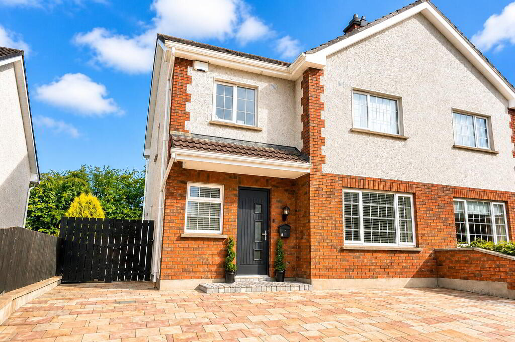 5 Killycard Manor, Castleblayney, A75F763