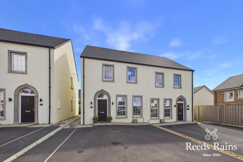 33 Bashford Park Close, Carrickfergus, BT38 7FQ