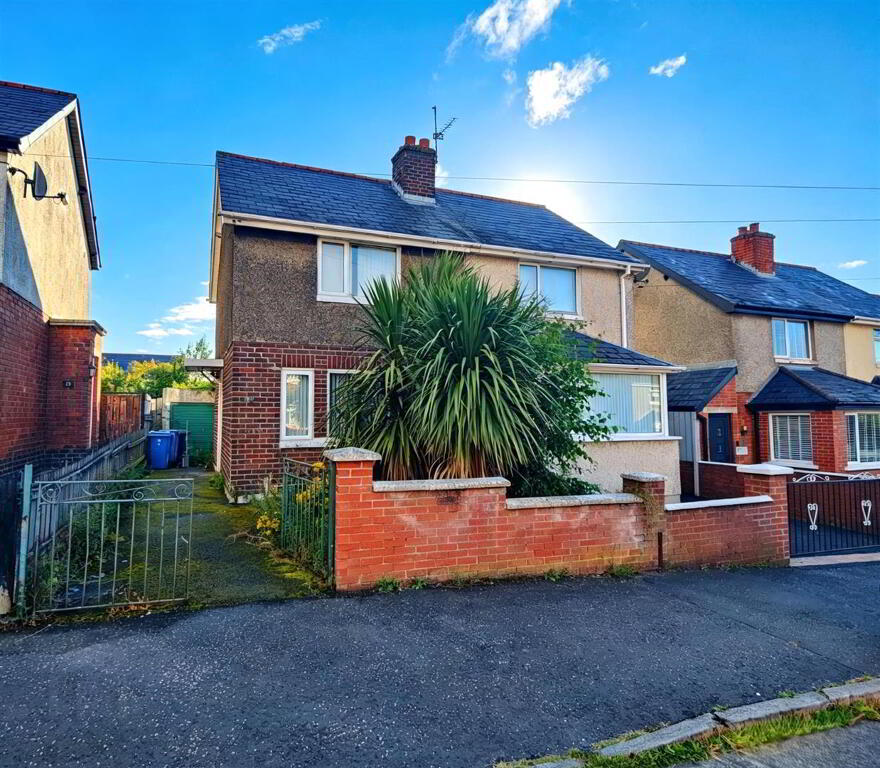 17 Prestwick Park, Belfast, BT14 6PJ