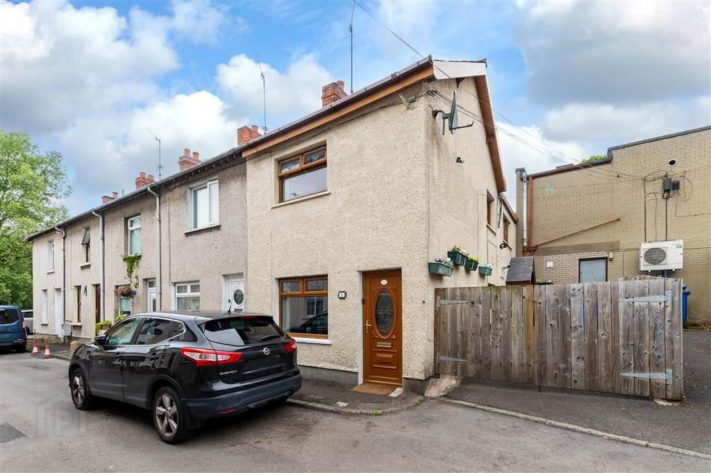 1 Auburn Street, Dunmurry, Belfast, BT17 9SA
