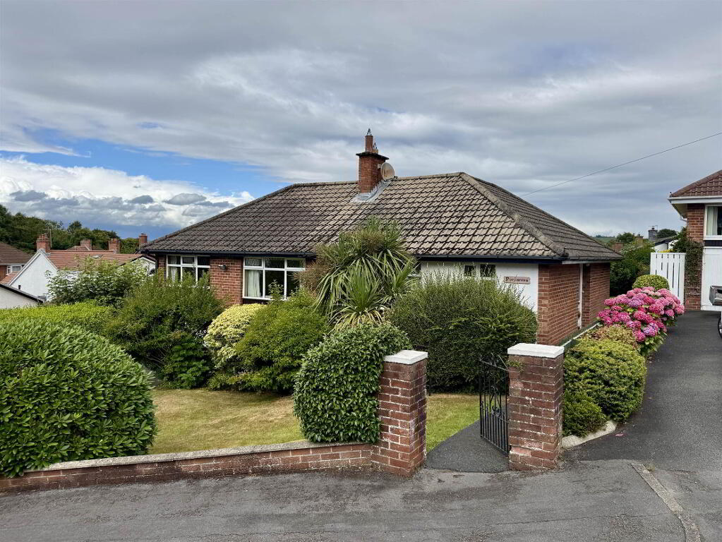 2 Gilnahirk Drive, Belfast, BT5 7DW