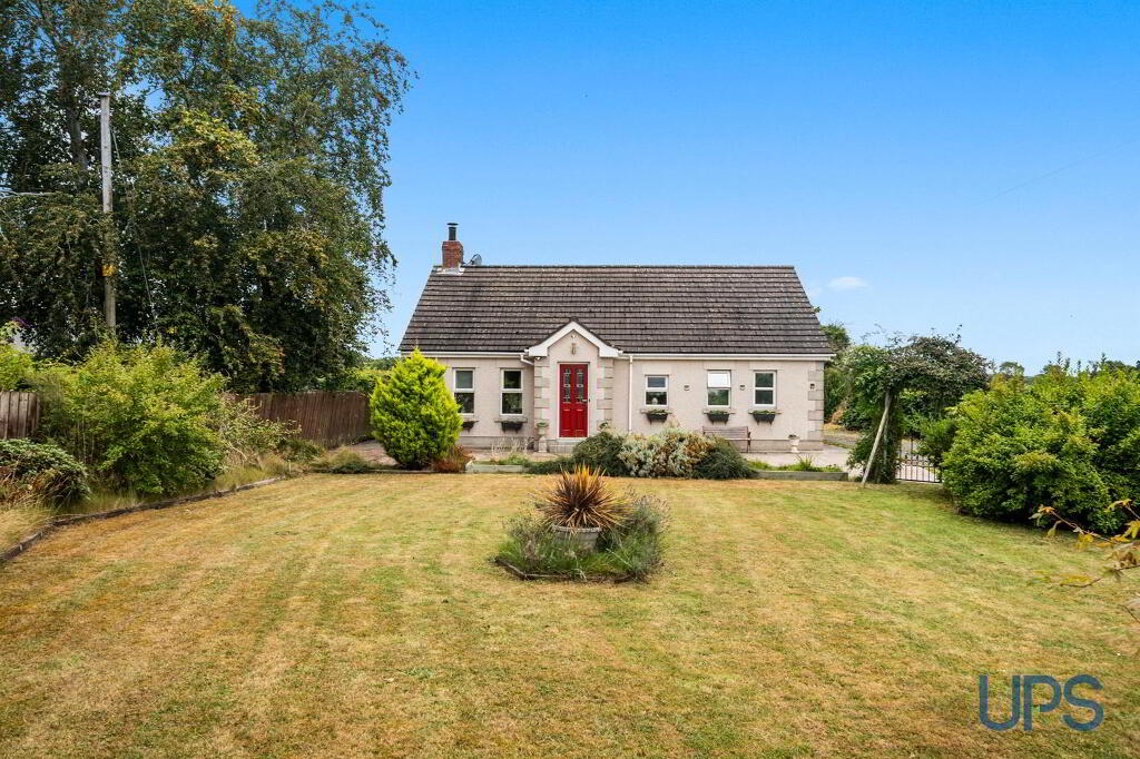 6 Scroggy Road, Ballinderry Upper, Lisburn, BT28 2EZ