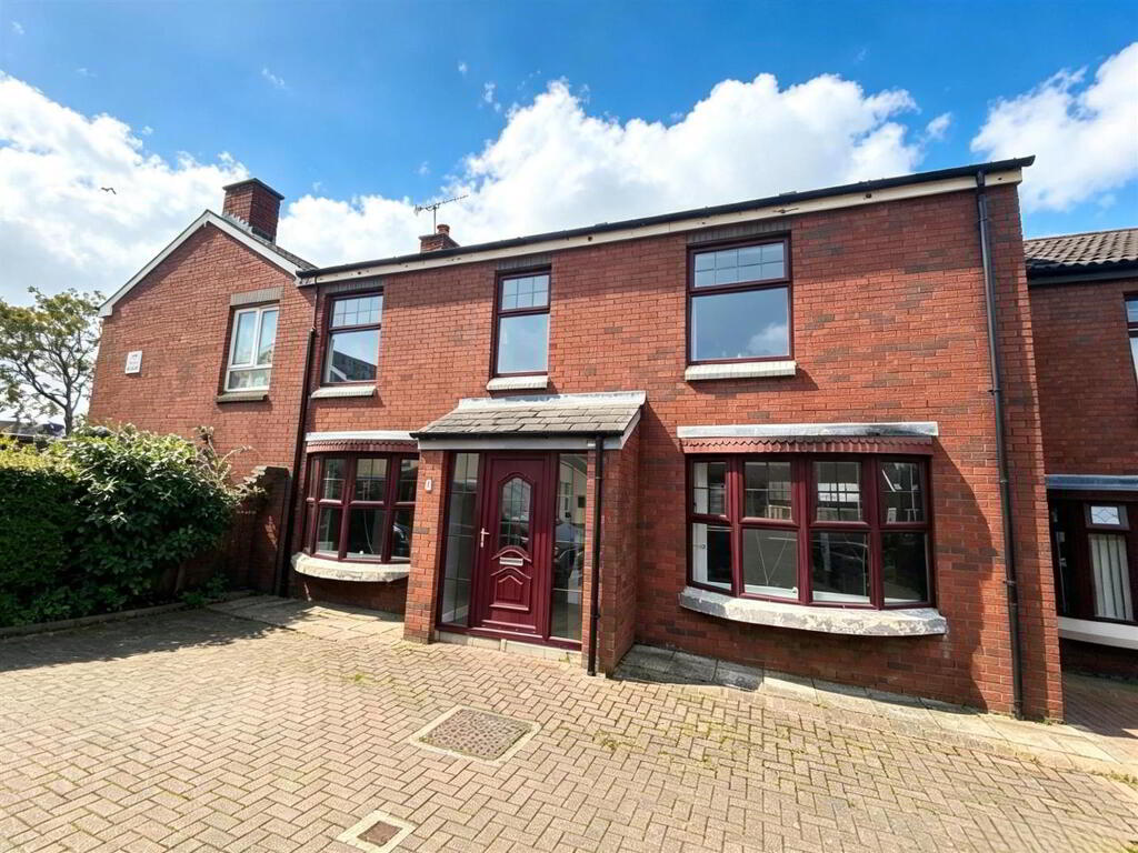 1 Mayfair Court, Belfast, BT14 7RF