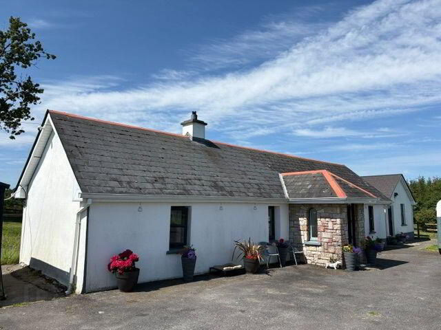 Cloonmaul, Loughglynn, F45YF63
