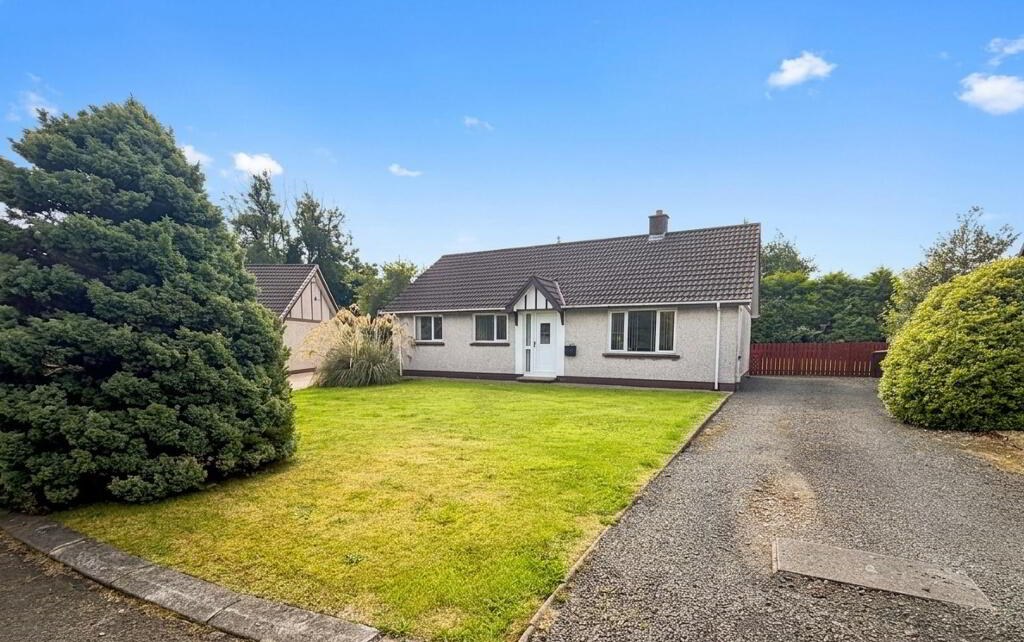 35 Meadowvale, Ballymena, BT42 4EX