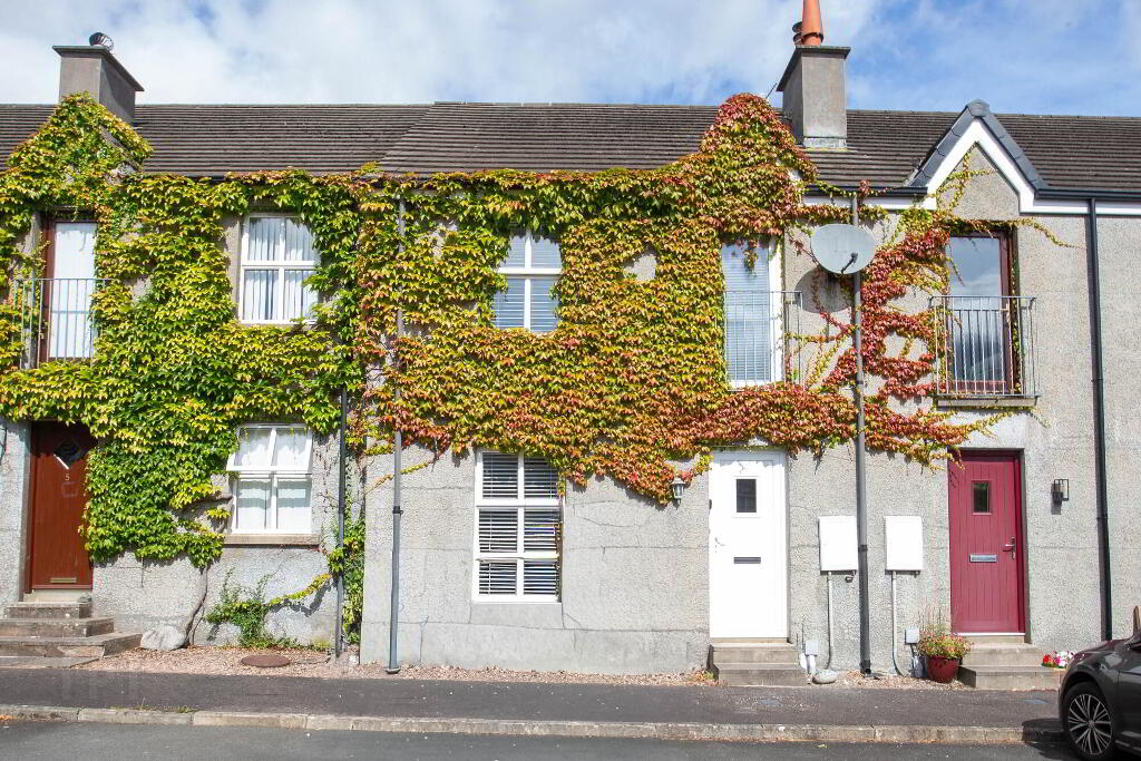 6 Roden Court, Bryansford, Newcastle, BT33 0RE