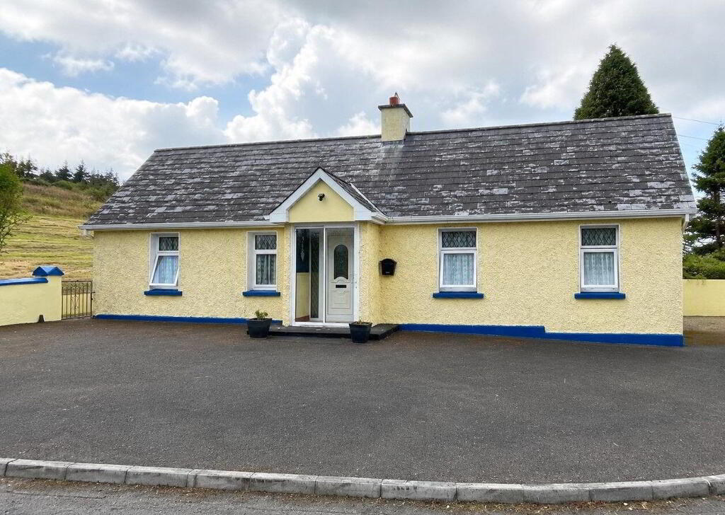 Lough Bo Crossroads, Riverstown, F52XF79