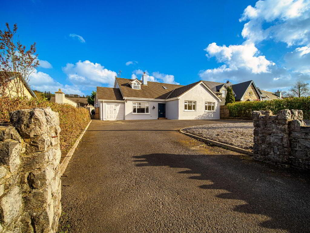 Killarney Road, Abbeyfeale, V94W9EA