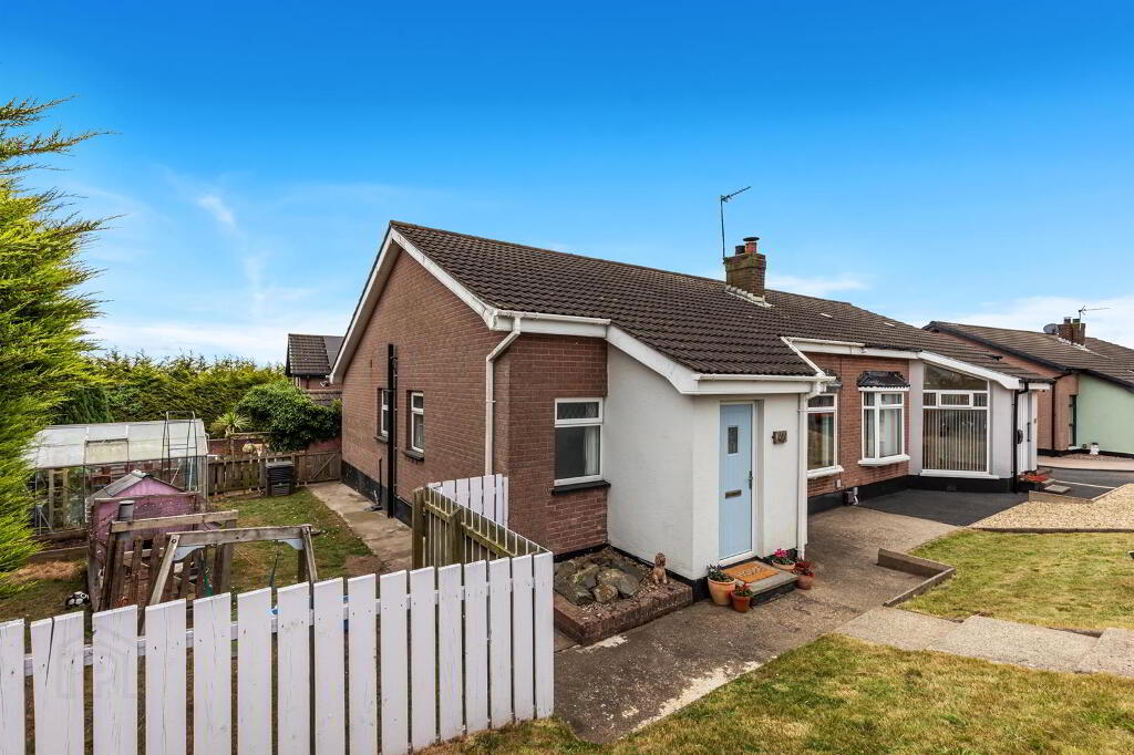 42 Mandeville Avenue, Newtownards, BT23 8XA