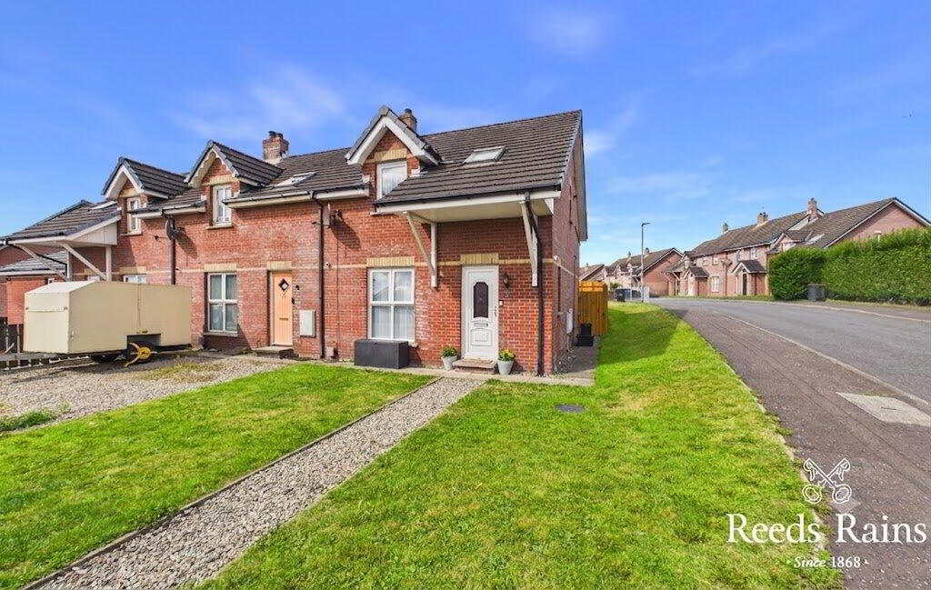 33 Loughview Village, Carrickfergus, BT38 7PD