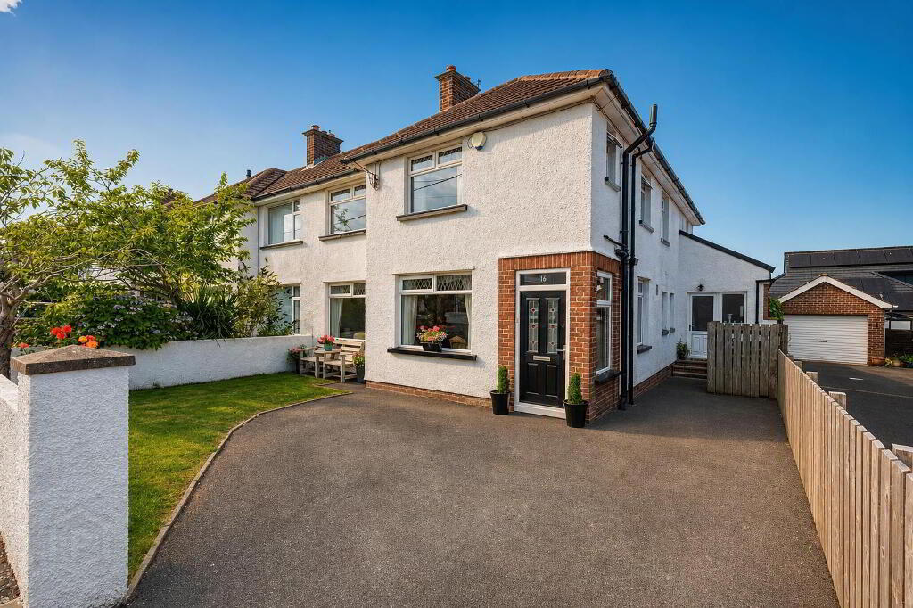 16 Generals Walk, Donaghadee, BT21 0HT