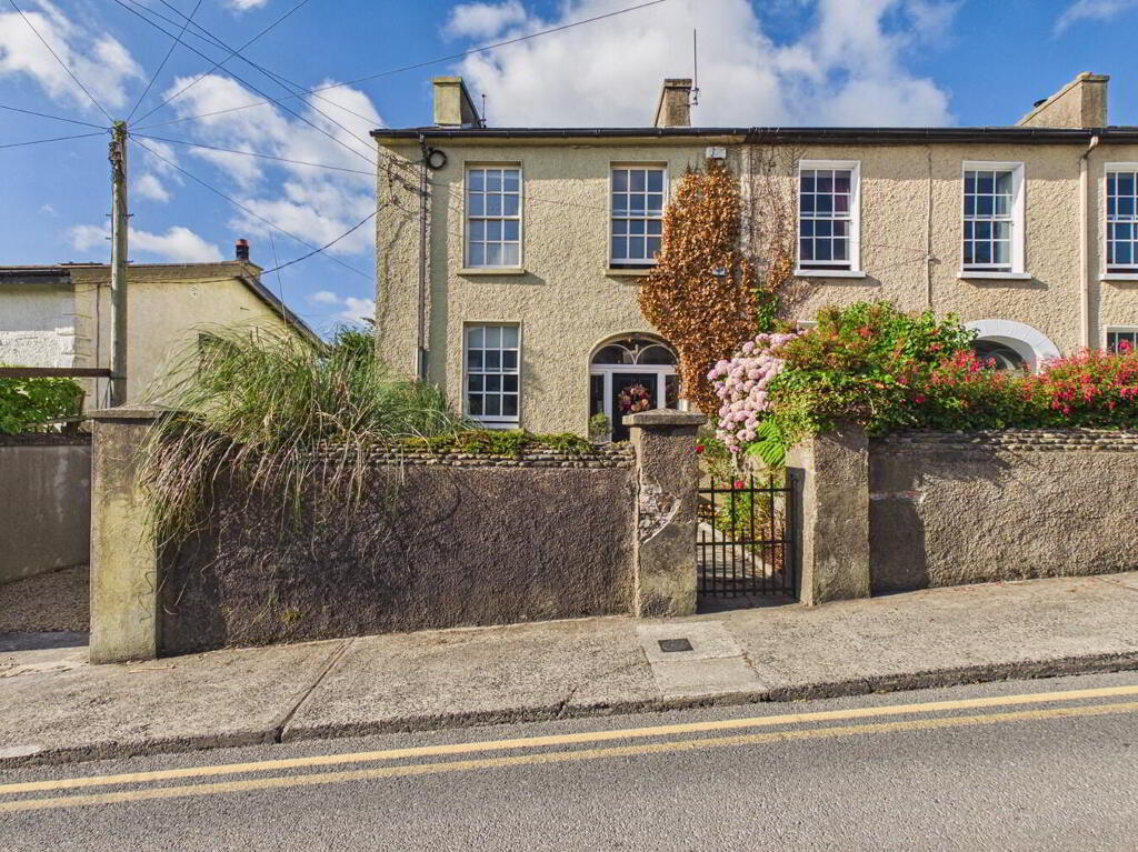 1 Merville Terrace, Patrick Street, Tramore, X91EK24