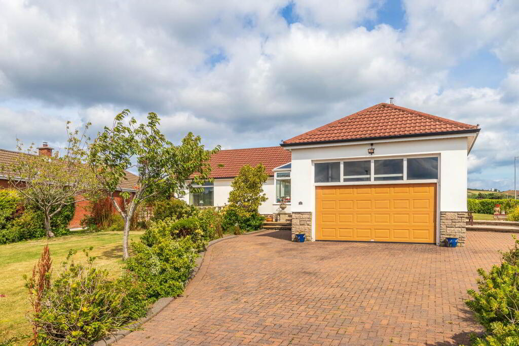 1 Donegall Park, Whitehead, Carrickfergus, BT38 9ND