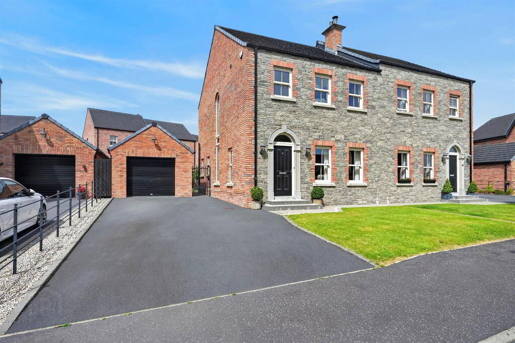 4 Laurel Bank Way, Moneyreagh, Newtownards, BT23 6FE