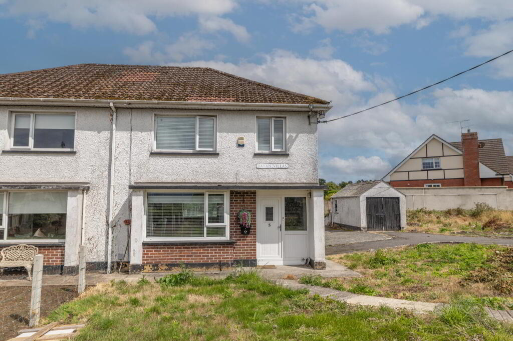 House With Planning Potential, 4 Bavan Villas, Mayobridge, Newry, BT34 2HD