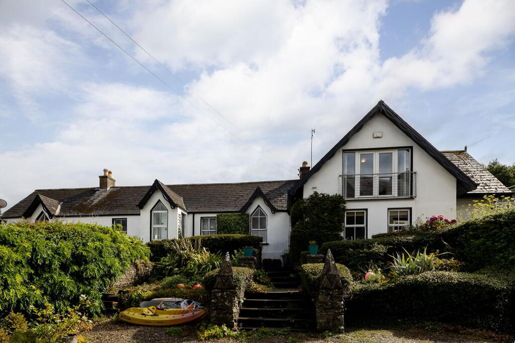 Hill Cottage, The Crescent, Blackrock, A91EA31