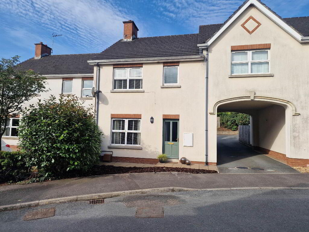 12 Cedar Hill, Ballynahinch, BT24 8XQ