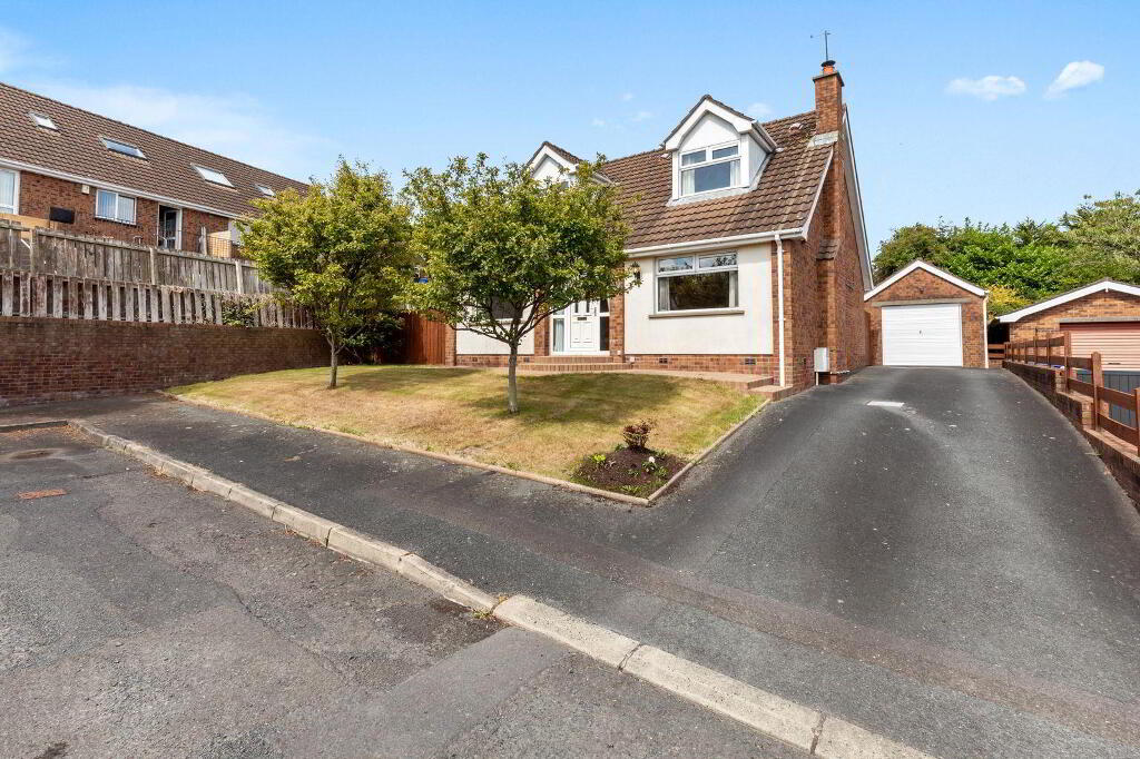 10 Fernbank Gardens, Bangor, BT19 6GD