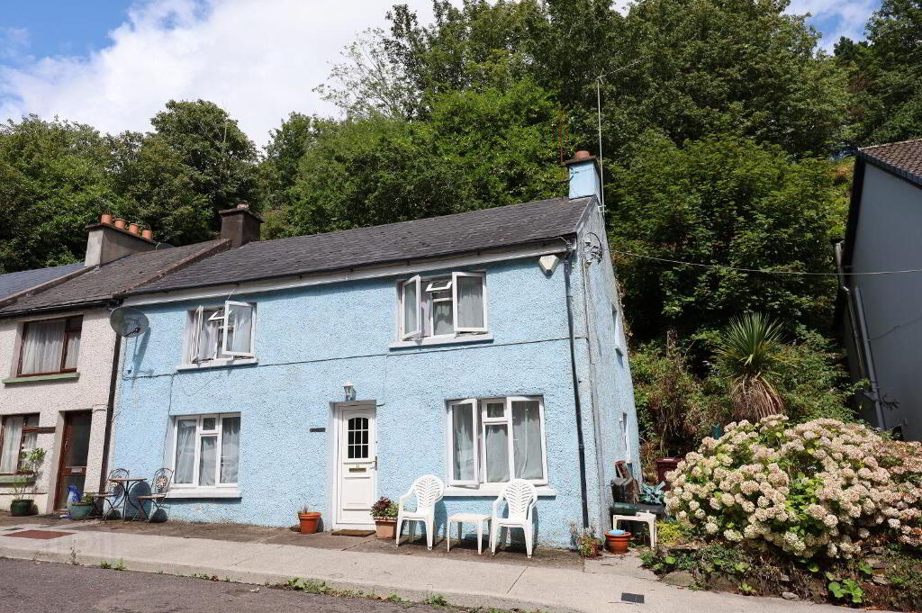 Glenview, 11 Glen Road, Monkstown, T12D6KD
