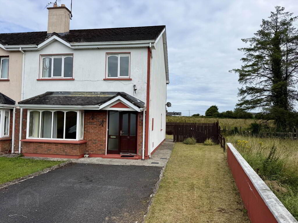 16 Cherryvale, Ballyhaunis, F35CX82